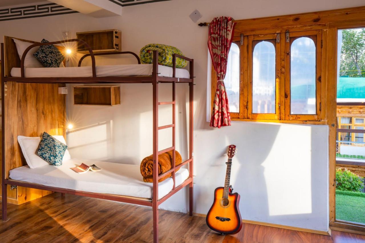 Rainbow Hostelier Лех Экстерьер фото