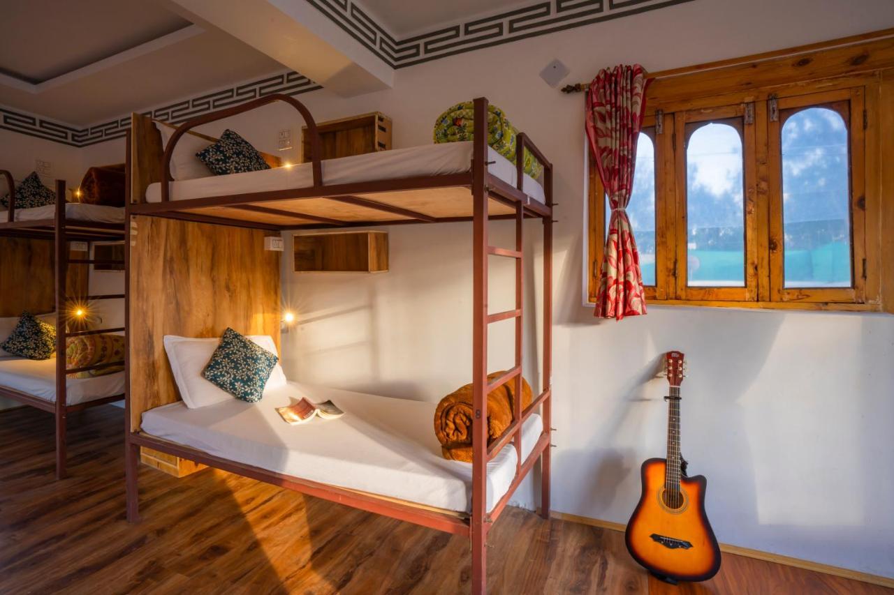Rainbow Hostelier Лех Экстерьер фото