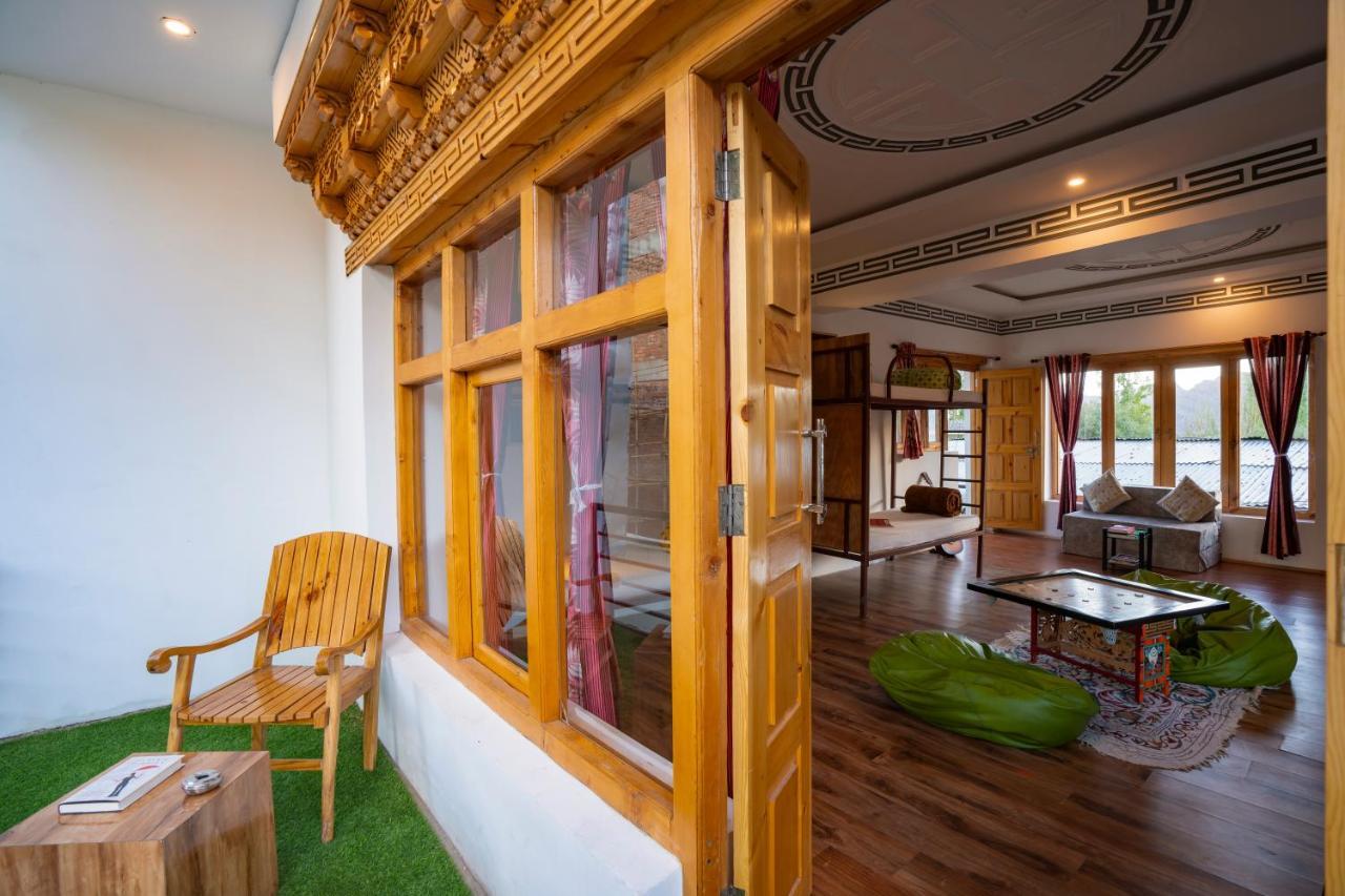 Rainbow Hostelier Лех Экстерьер фото