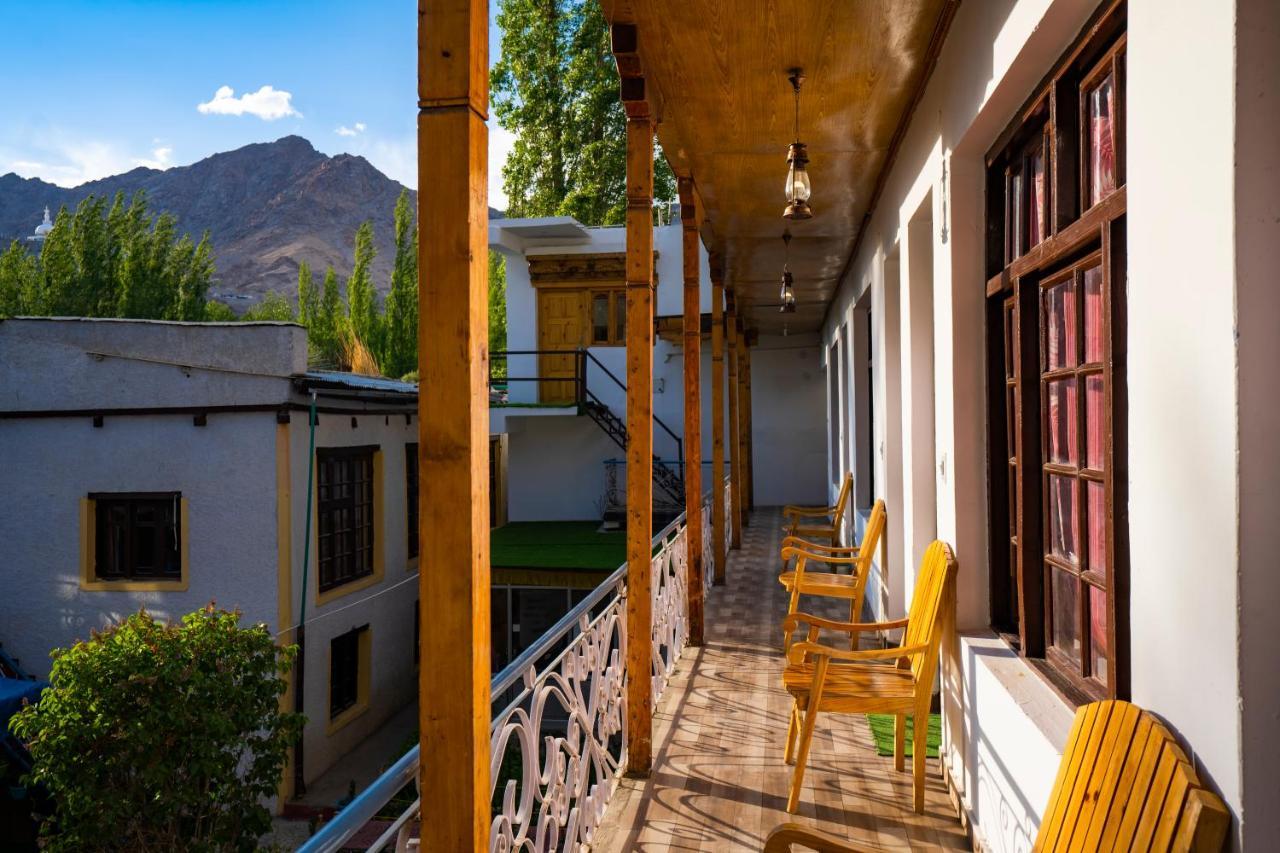 Rainbow Hostelier Лех Экстерьер фото