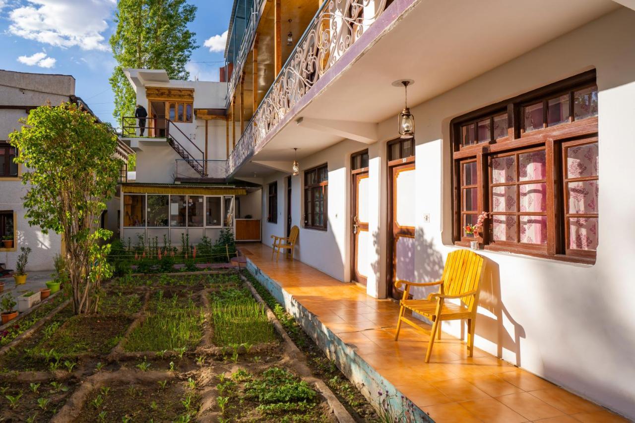 Rainbow Hostelier Лех Экстерьер фото