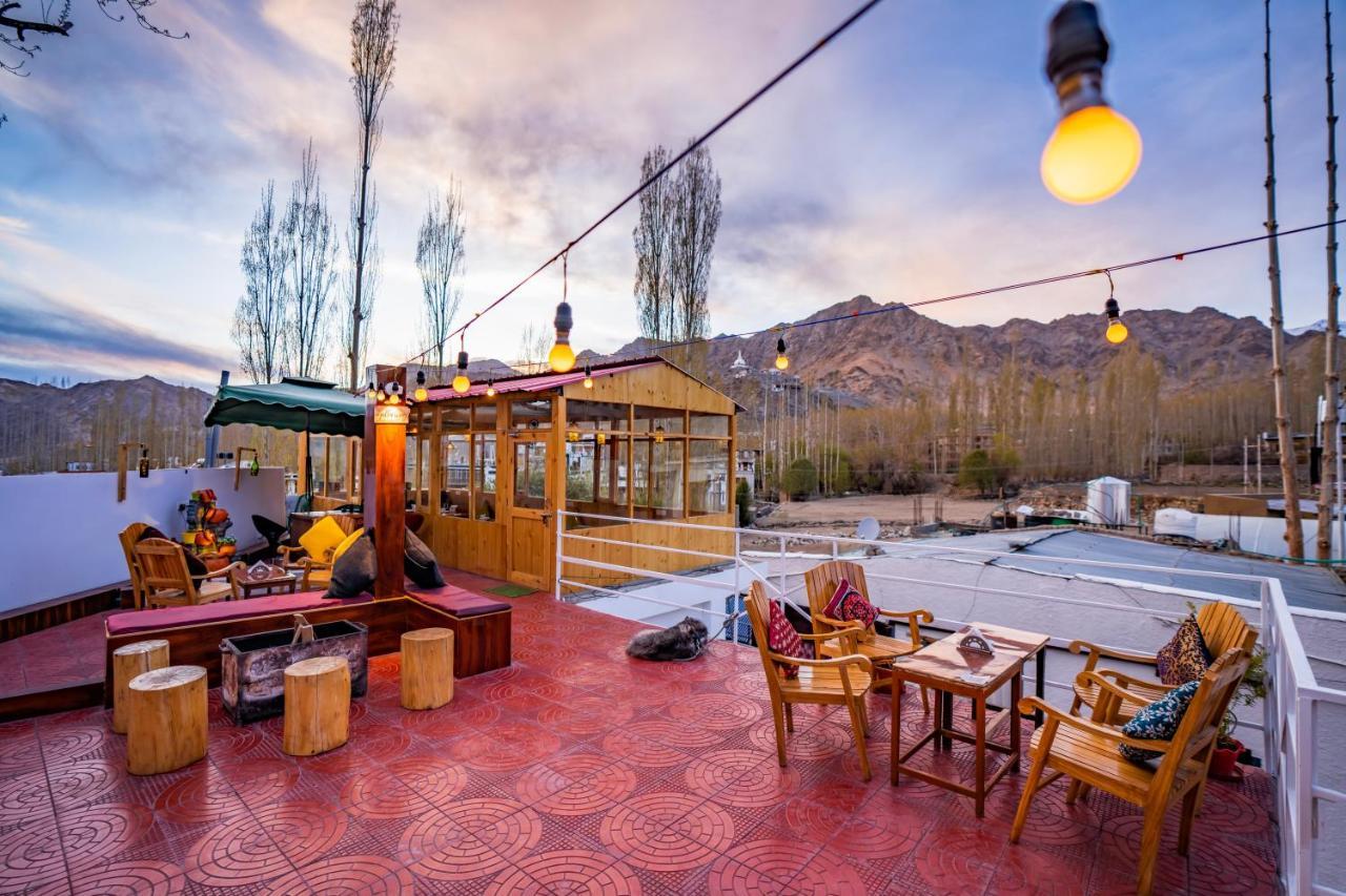 Rainbow Hostelier Лех Экстерьер фото